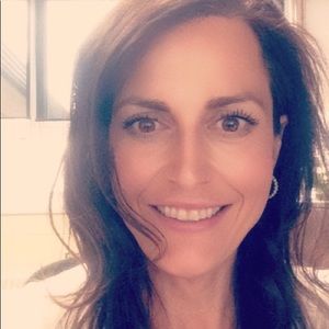 Meet your Posher, Carla